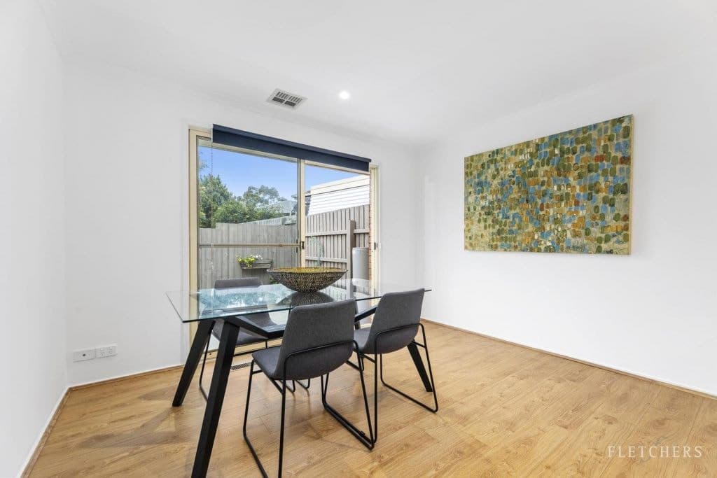 9/38 Livingstone Close, Burwood - Image 1