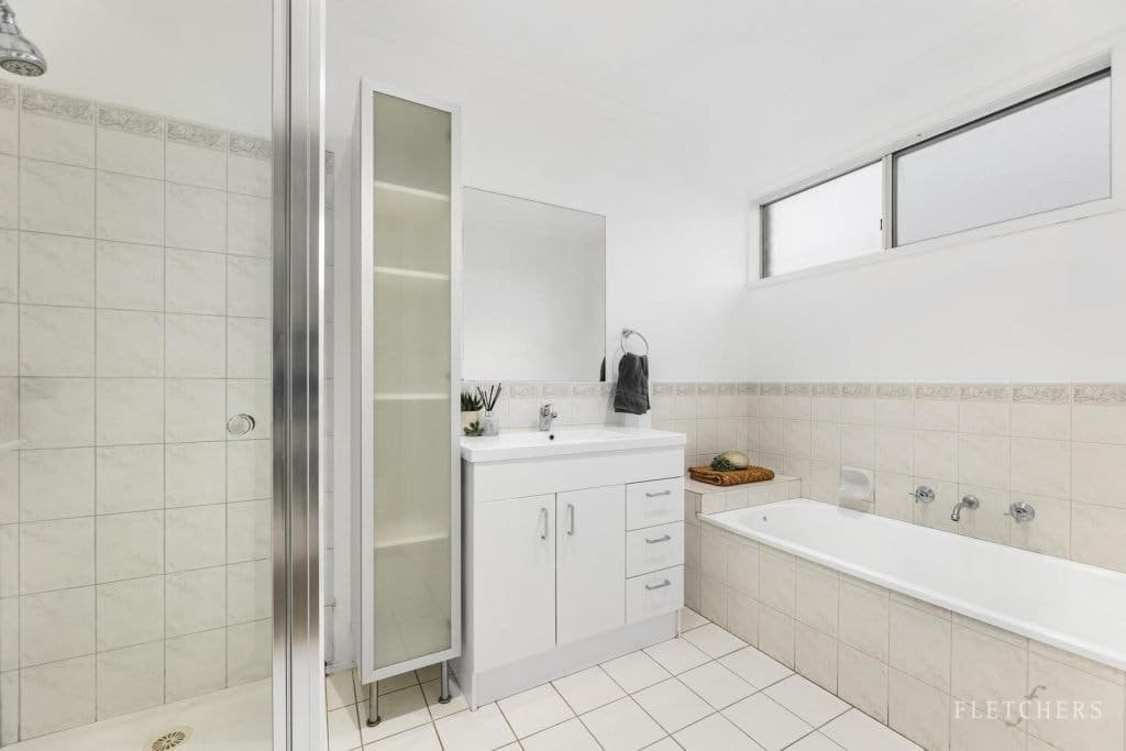 9/38 Livingstone Close, Burwood - Thumbnail 4