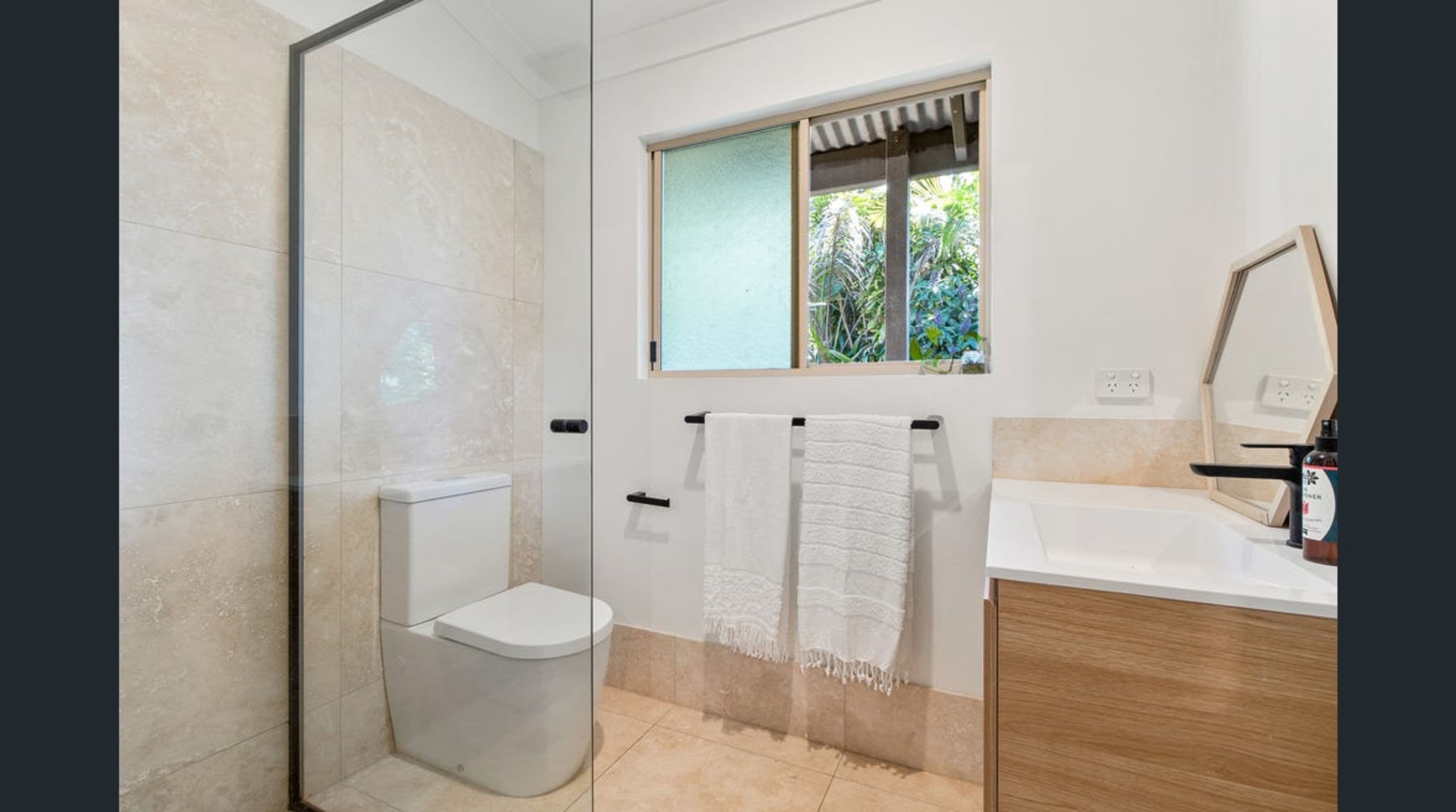 60 Parkway Drv, Ewingsdale - Thumbnail 7