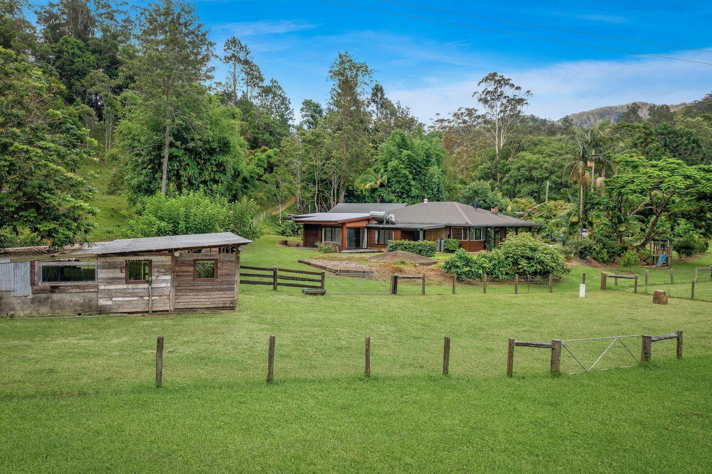 1141 Main Arm Road, Upper Main Arm - Thumbnail 5