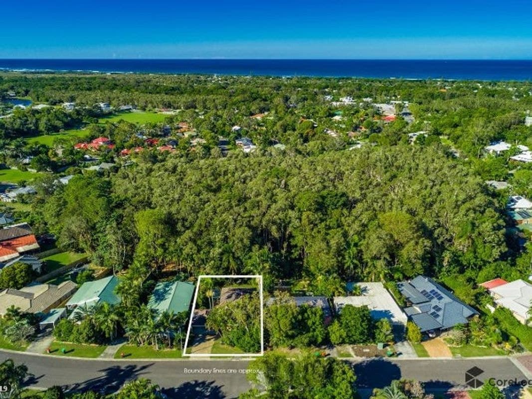 30 Bottlebrush Crescent, Suffolk Park - Thumbnail 2