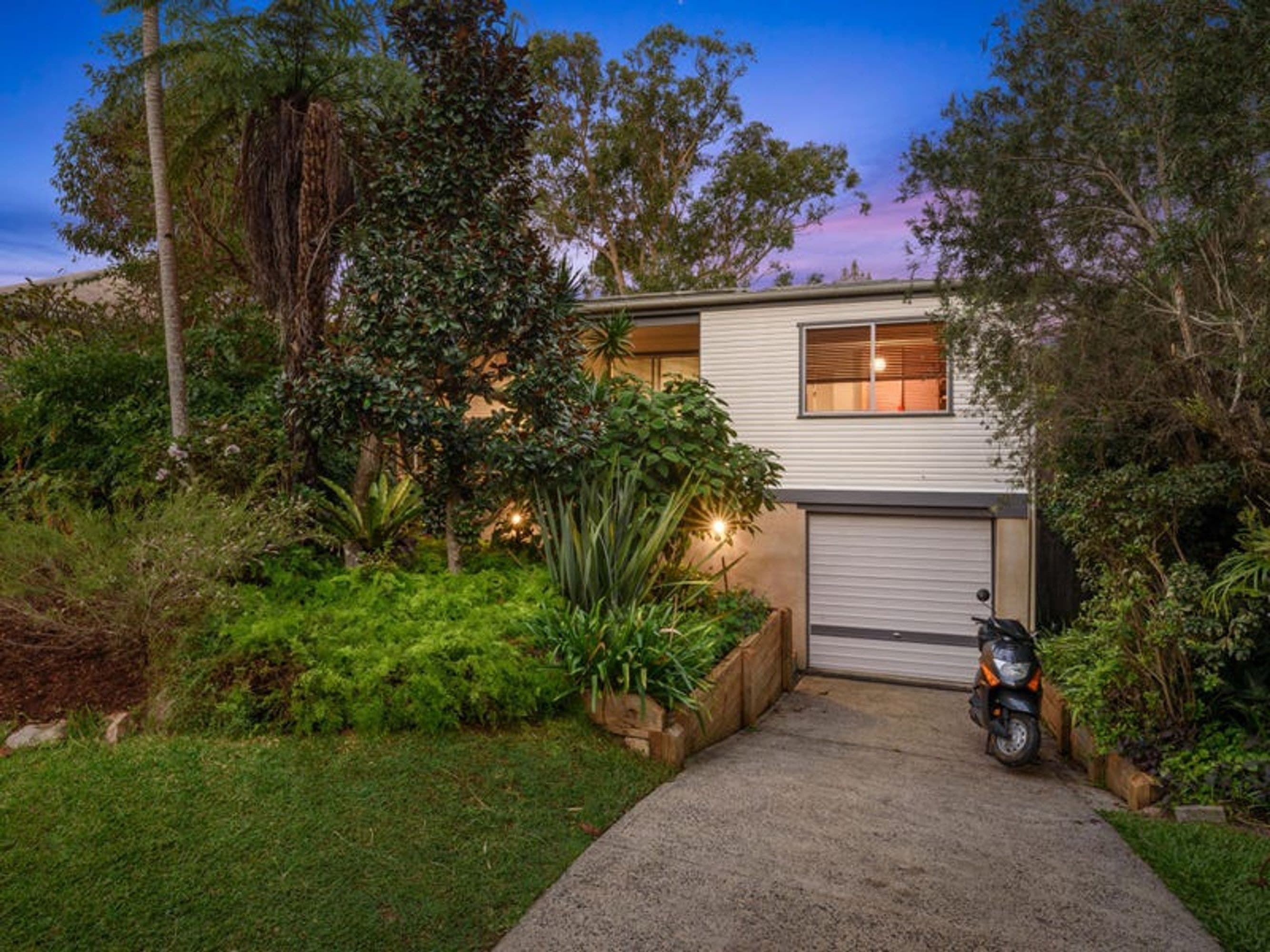 15 Shelley Drive, Byron Bay - Image 1