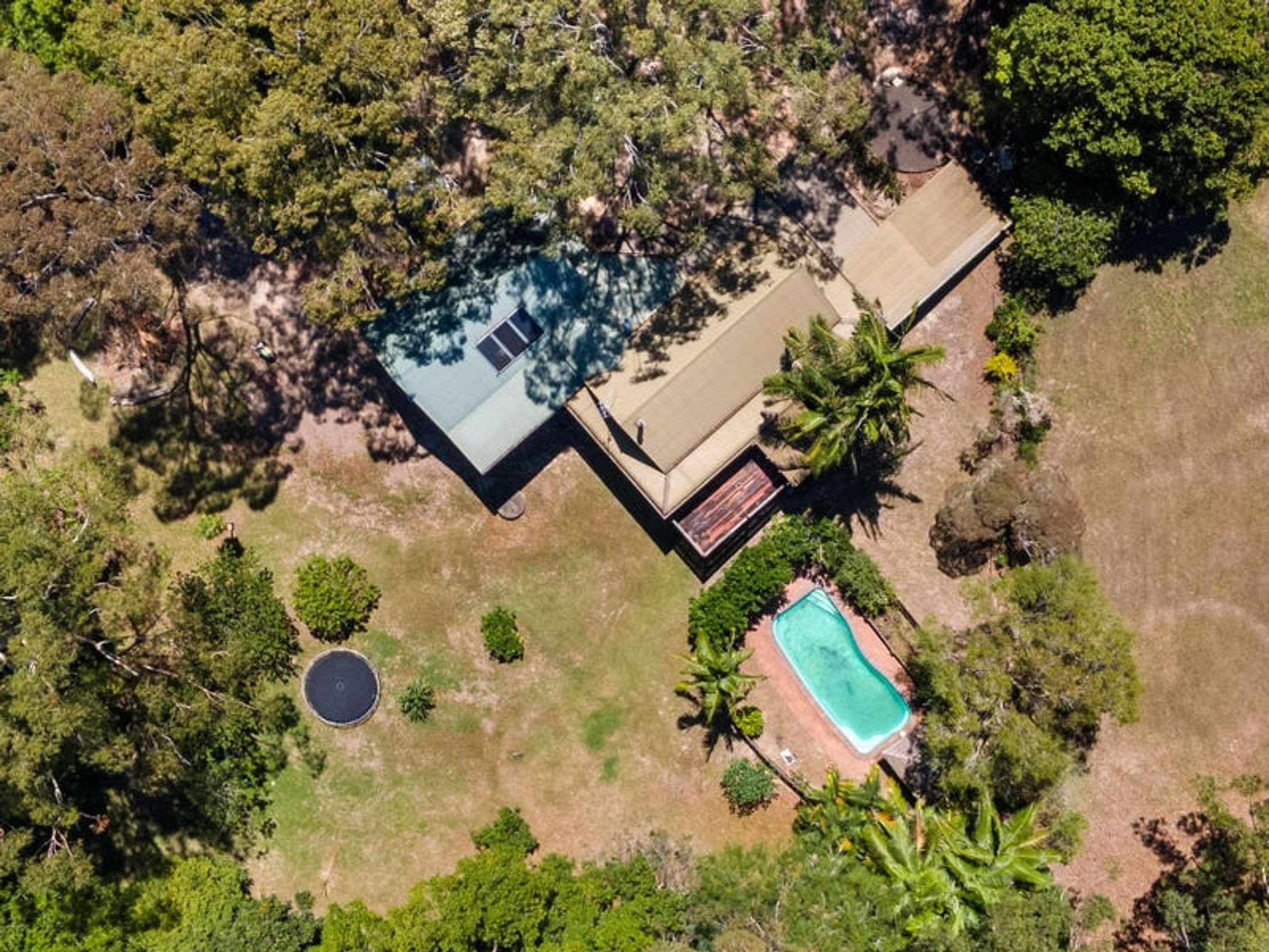 129 Skinners Shoot Road, Byron Bay - Thumbnail 2