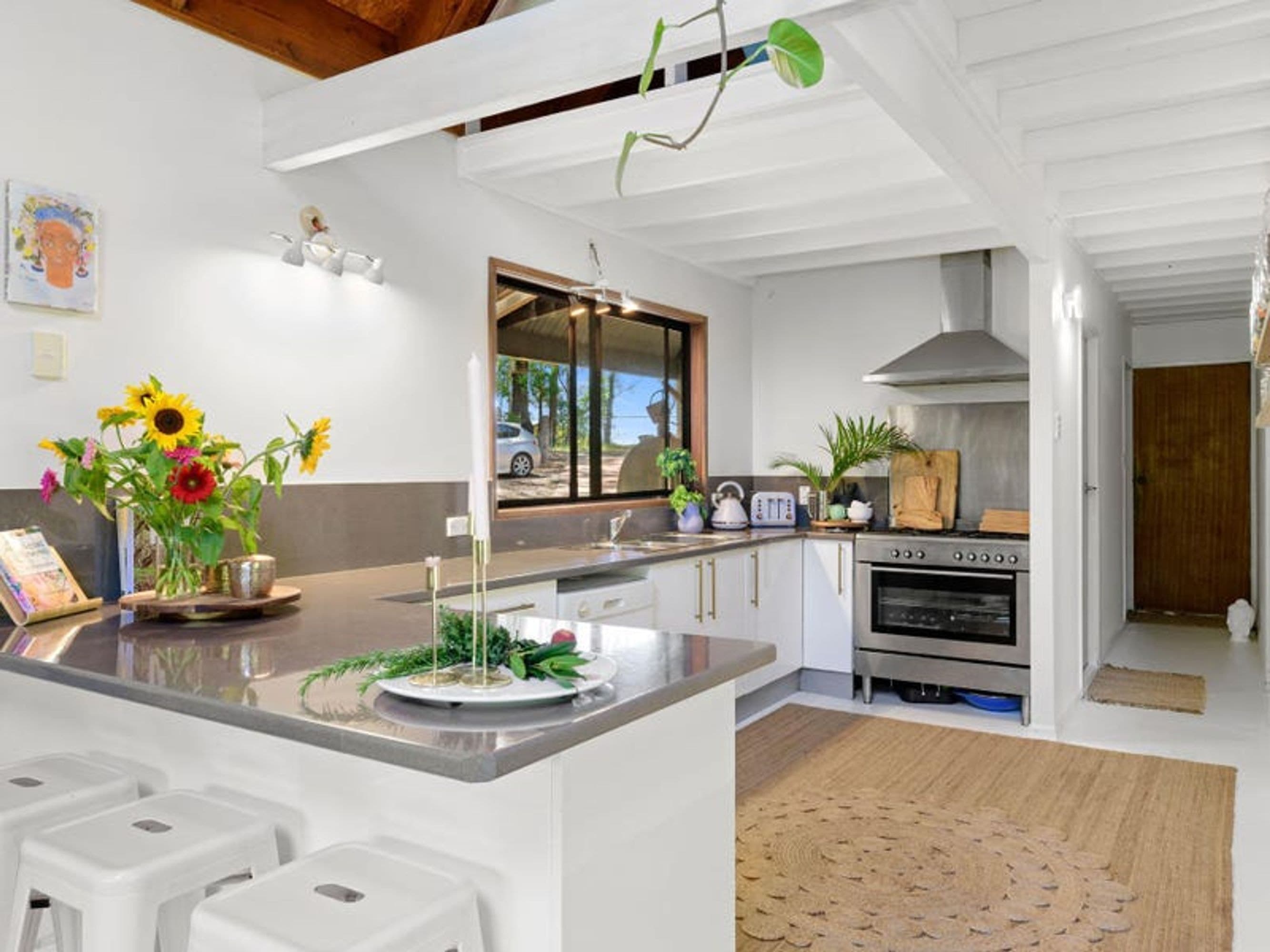 129 Skinners Shoot Road, Byron Bay - Thumbnail 7