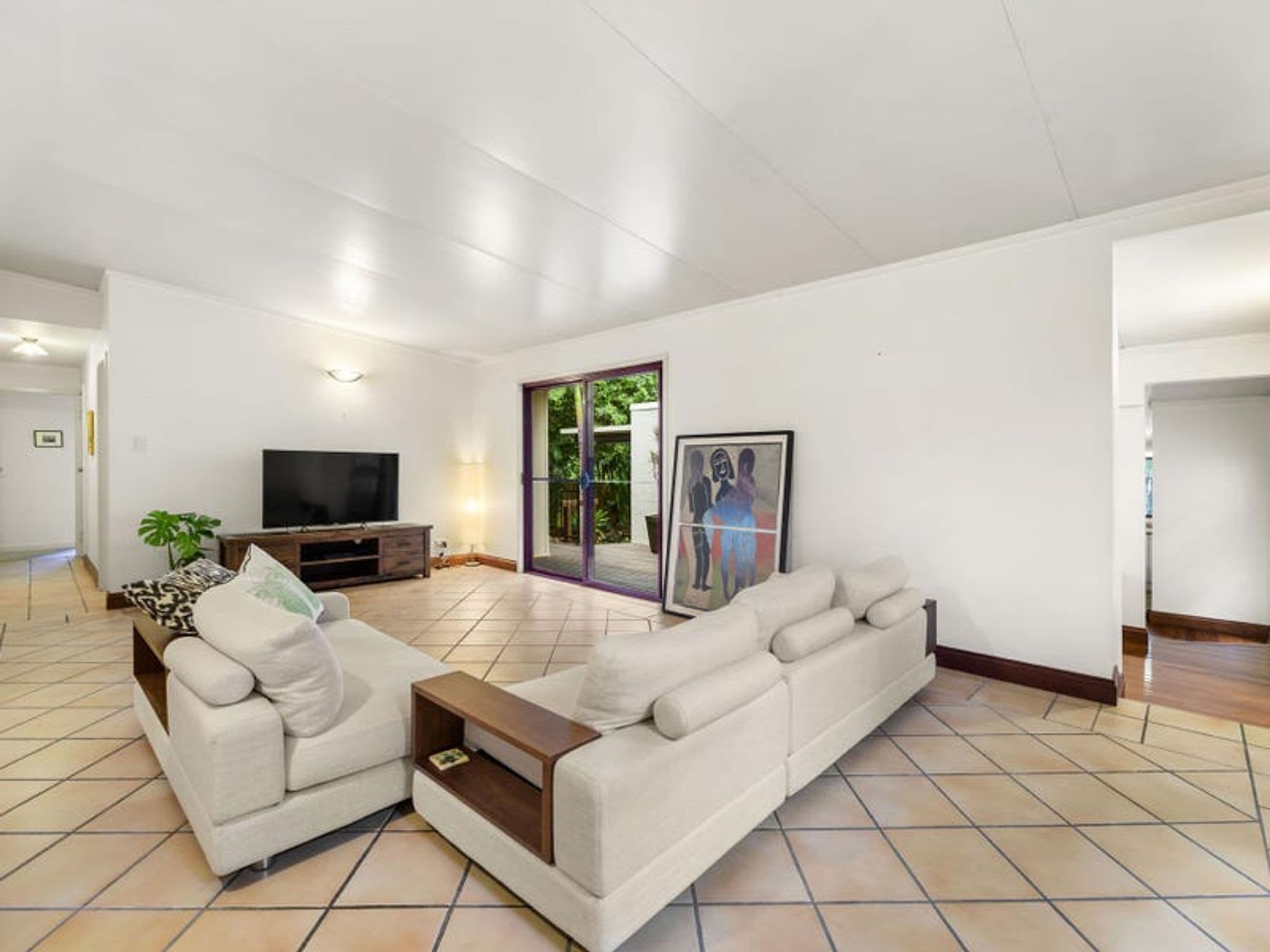 26 Bottlebrush Crescent, Suffolk Park - Thumbnail 5