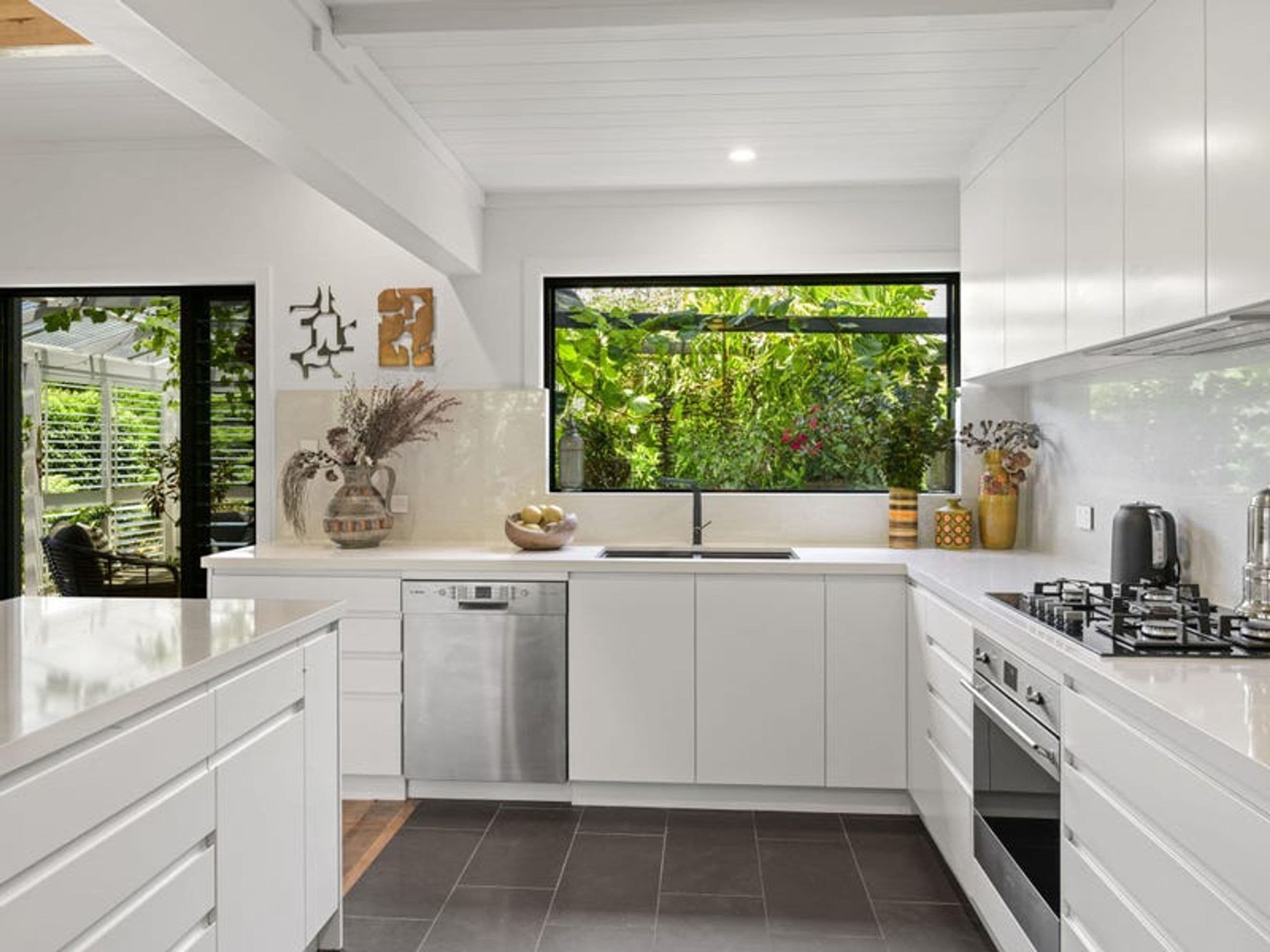 13 Goolara Court, Ocean Shores - Thumbnail 5