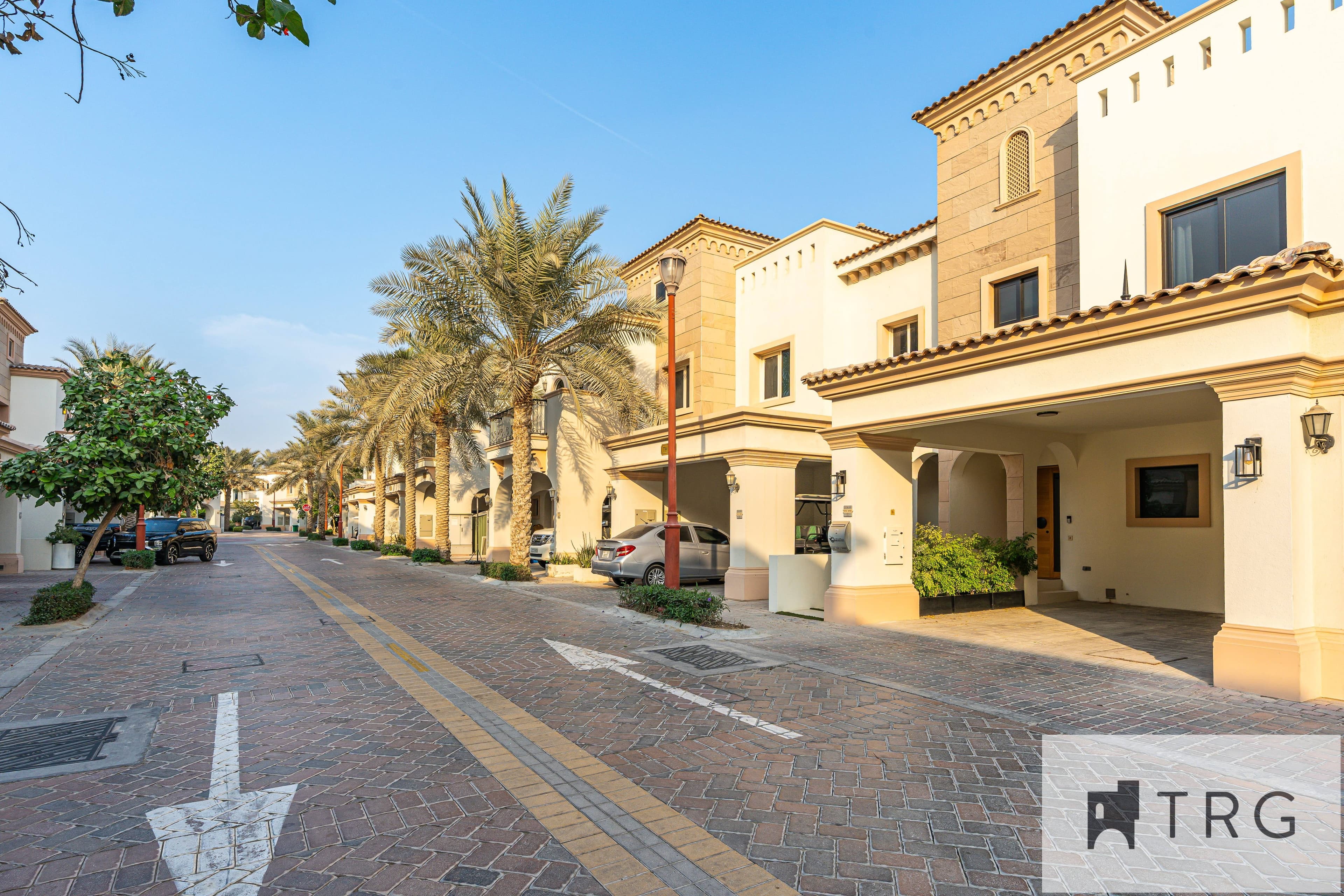 Dubai, Dubai - Image 1