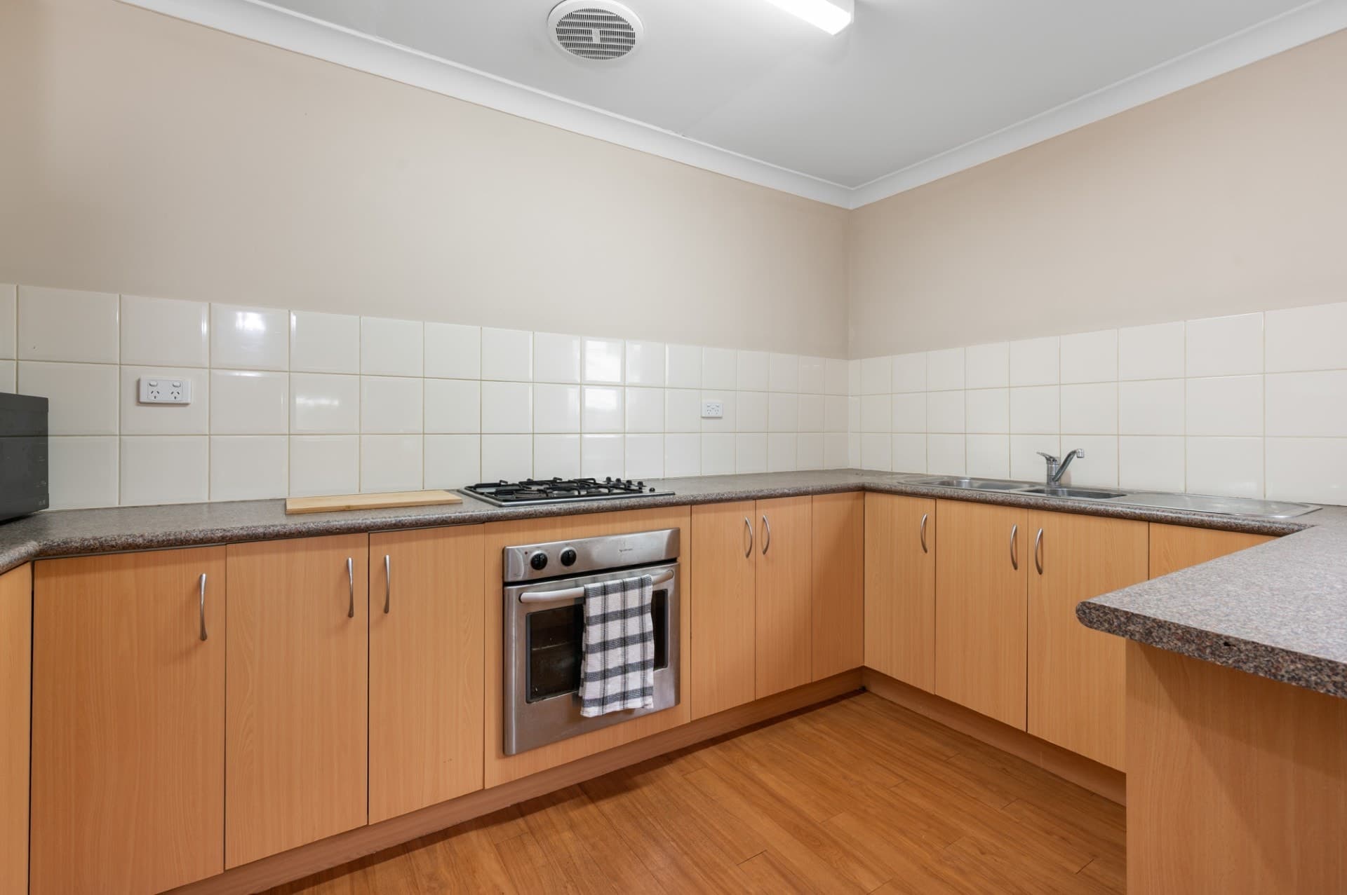 237 MacDonald Street,
	
			
							KALGOORLIE
				
							
							WA
			6430, Kalgoorlie - Thumbnail 3