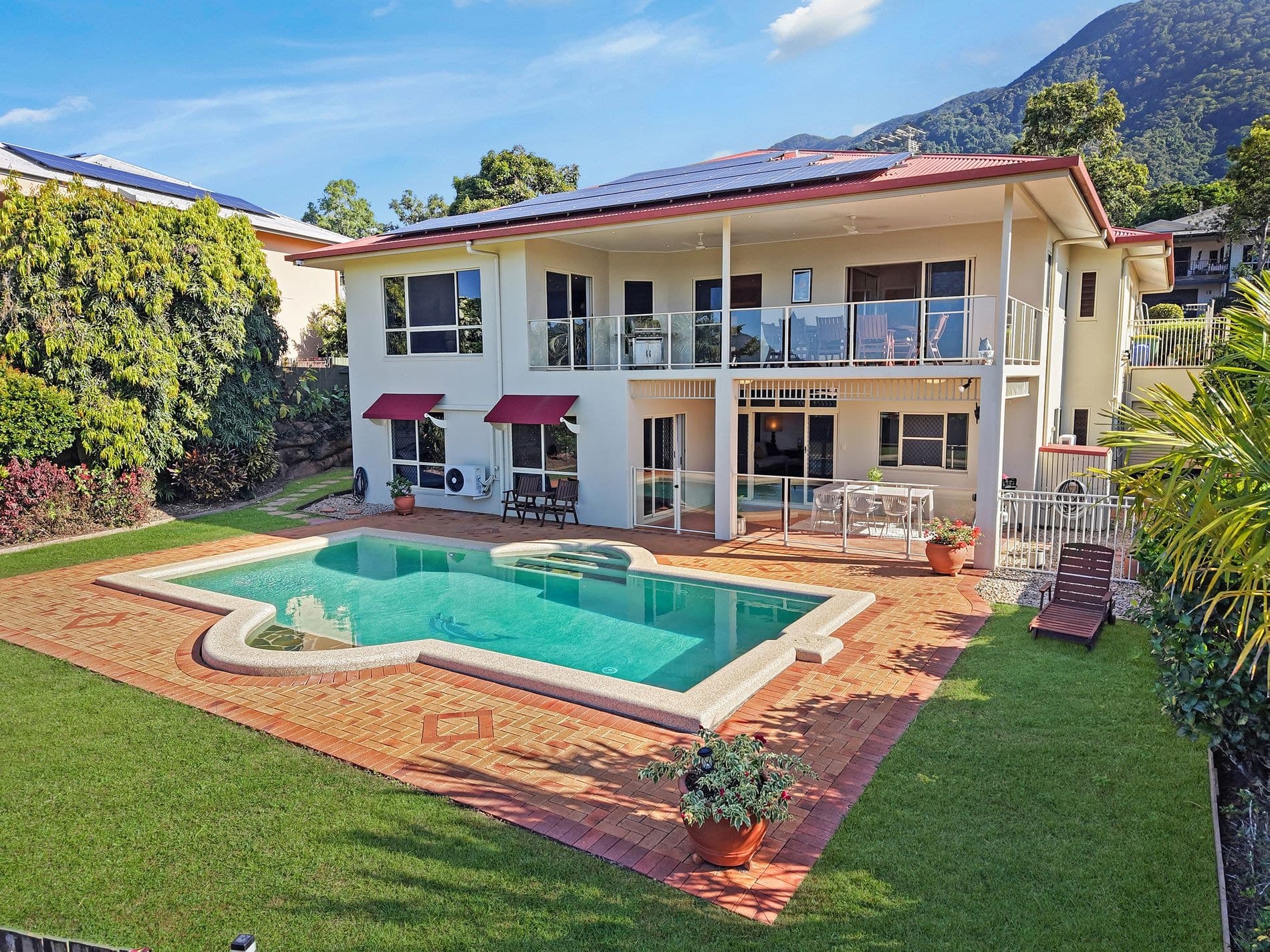 60 Daphne Drive, Redlynch, Redlynch - Thumbnail 2