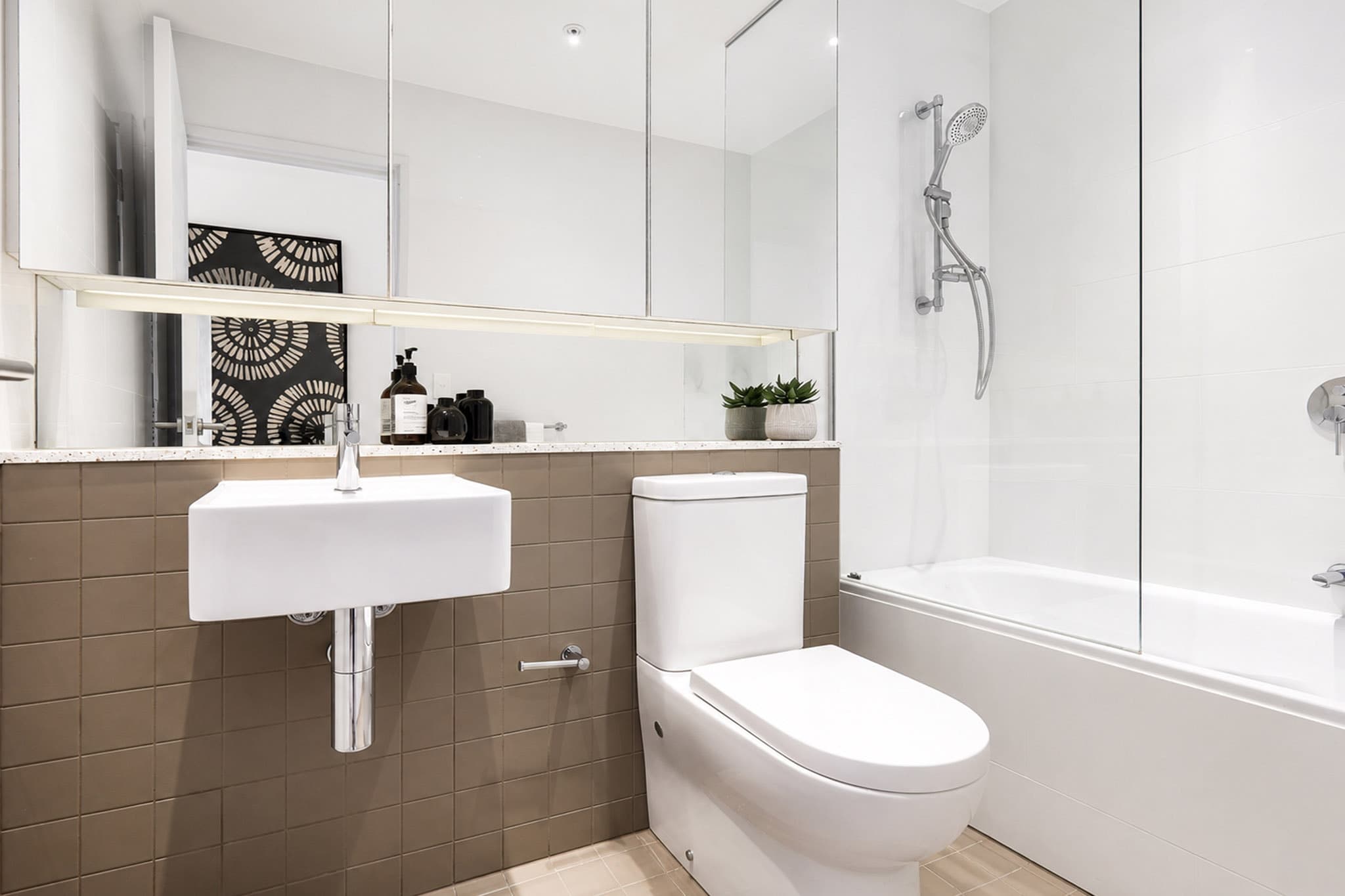 308/1 Brodie Spark Drive, Wolli Creek - Thumbnail 5