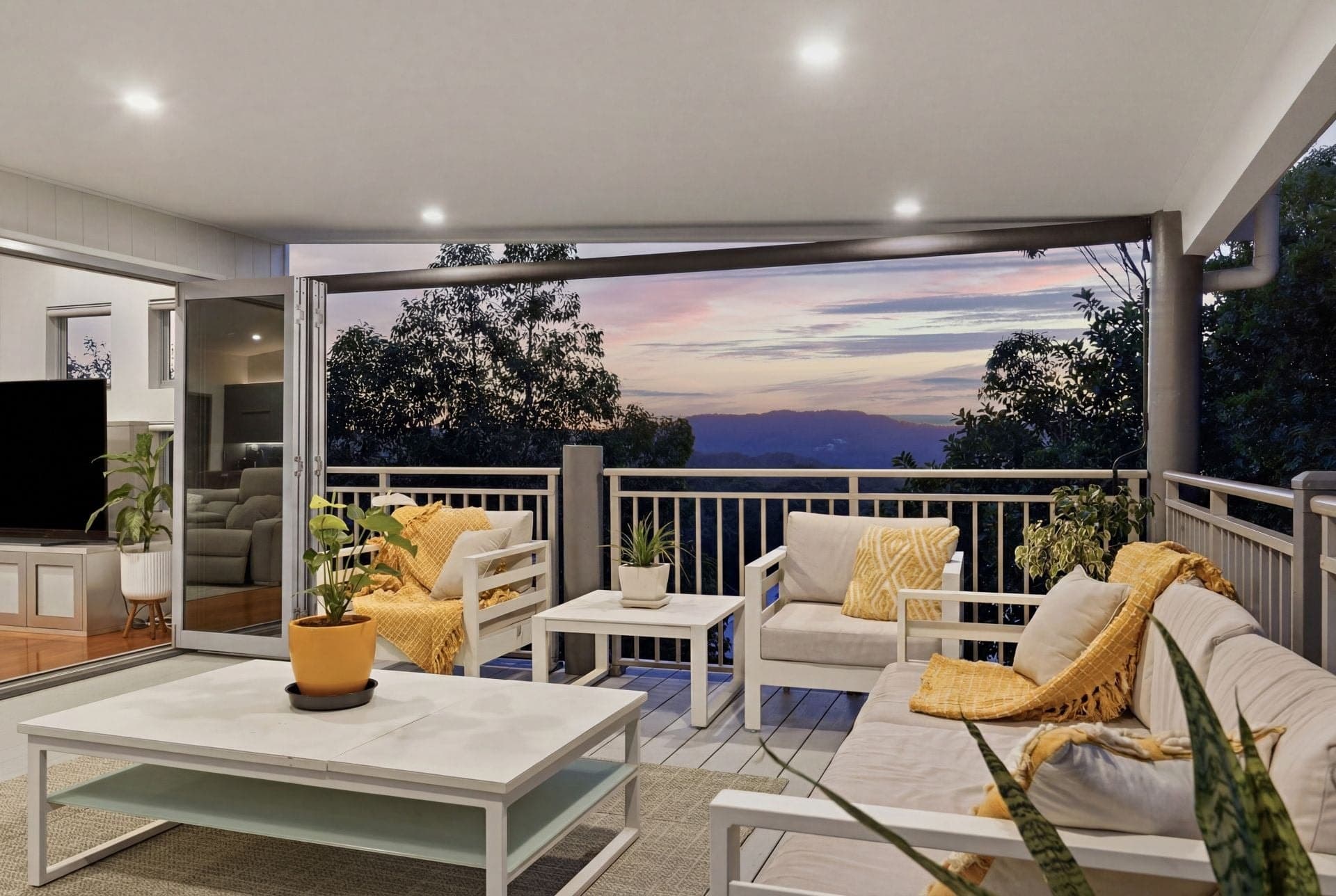 25 Wordsworth Avenue Bateau Bay NSW, Bateau Bay - Image 1