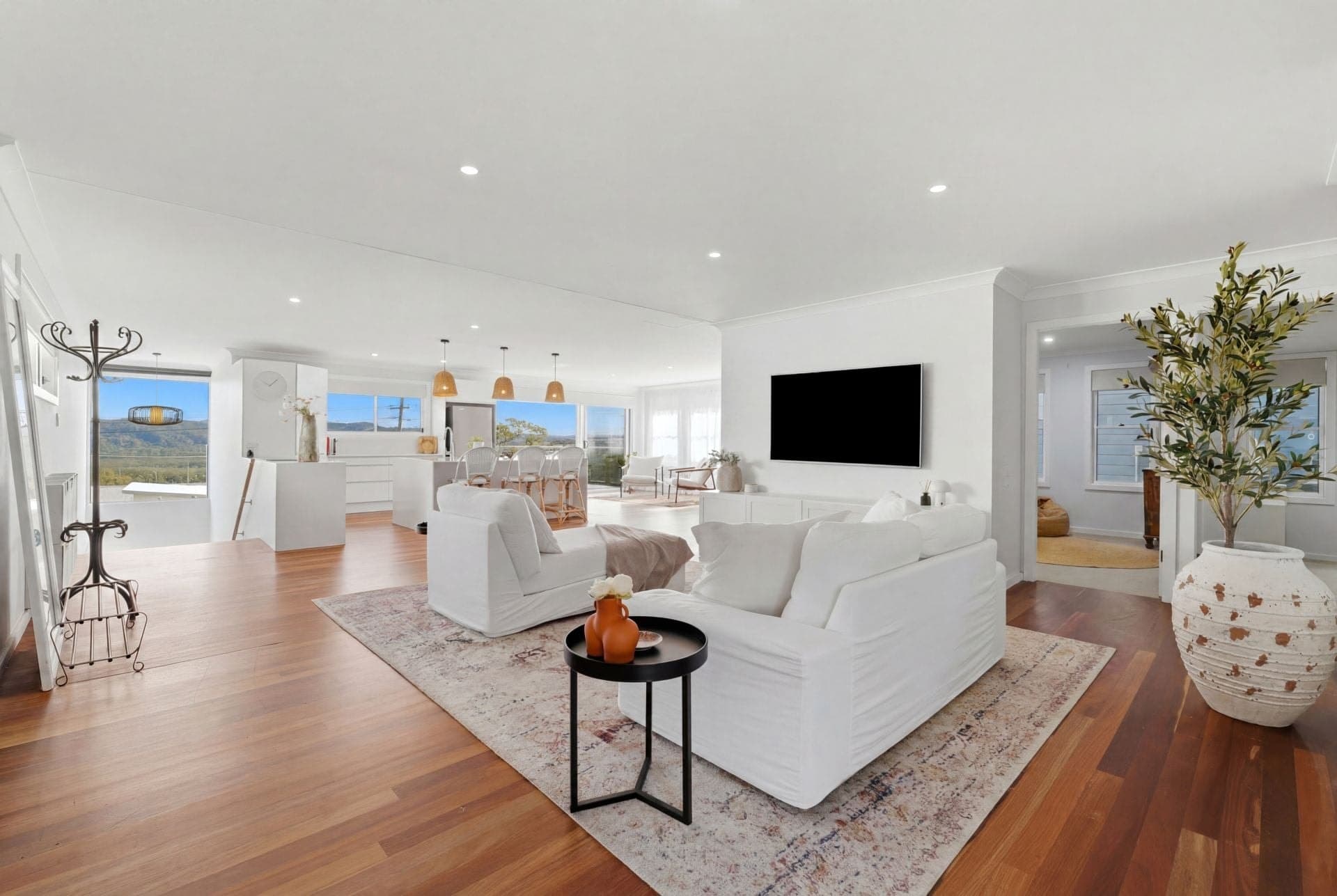 34 Masefield Avenue Bateau Bay NSW, Bateau Bay - Thumbnail 2