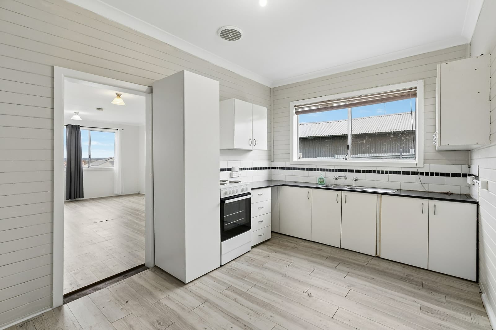 49 Roslyn Street,Narrandera, Narrandera - Thumbnail 2