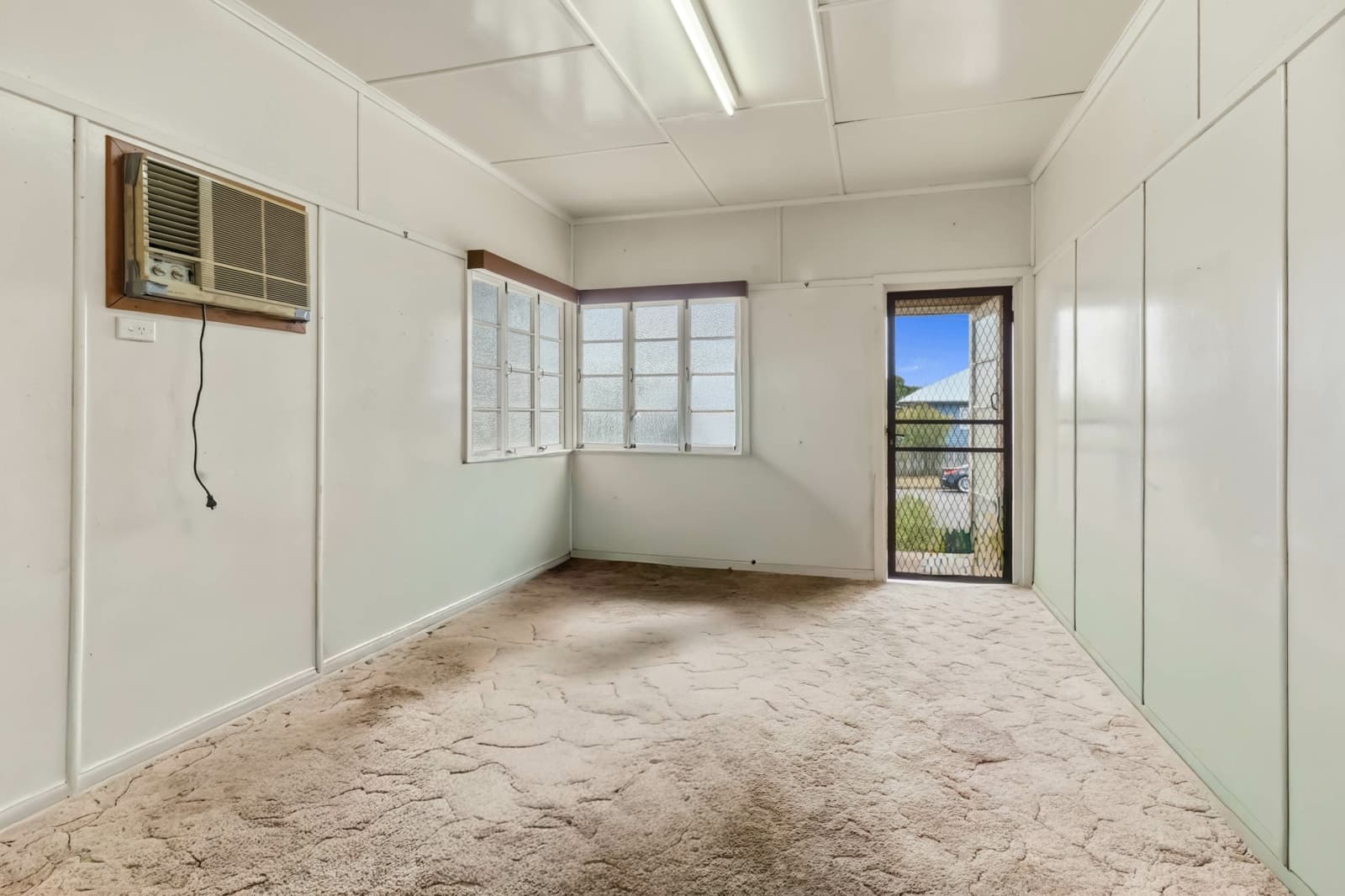 53 Goodson Street, WEST ROCKHAMPTON, West Rockhampton - Thumbnail 5