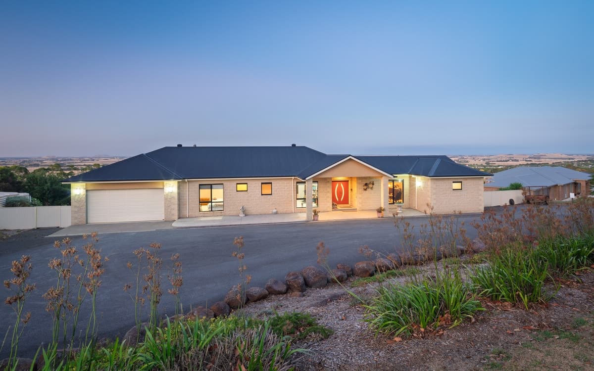 102 Park Lane, Camperdown, VIC, Camperdown - Image 1