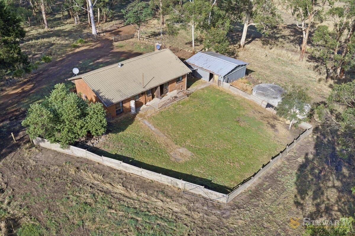 2942 Lavers Hill - Cobden Road, Simpson, VIC, Simpson - Thumbnail 4