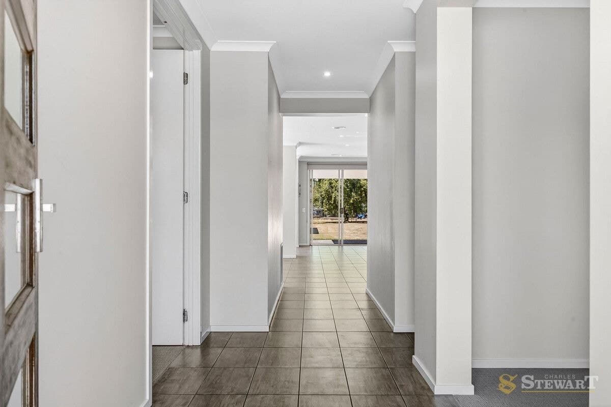 26 Polwarth Street, Colac, VIC, Colac - Thumbnail 3