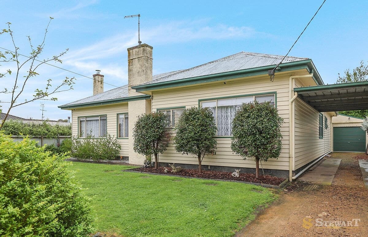 12 Thomas Street, Colac, VIC, Colac - Image 1