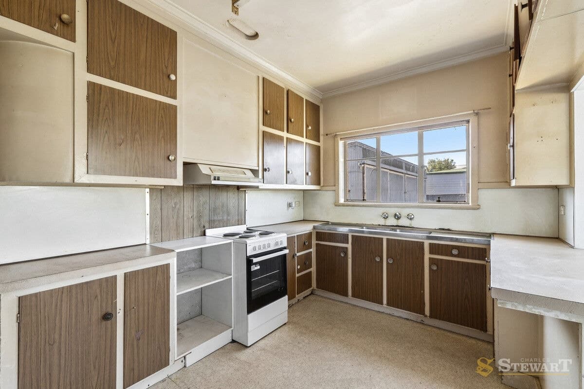 78 Curdie Street, Cobden, VIC, Cobden - Thumbnail 5
