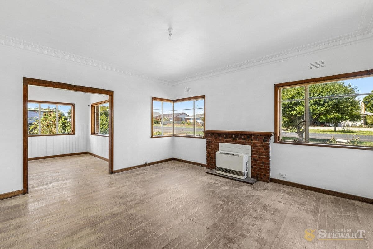 78 Curdie Street, Cobden, VIC, Cobden - Thumbnail 8