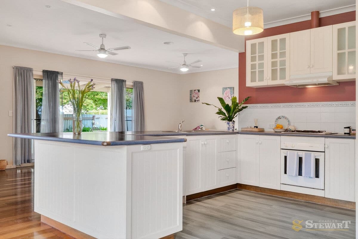 25 Moore Street, Colac, VIC, Colac - Thumbnail 6