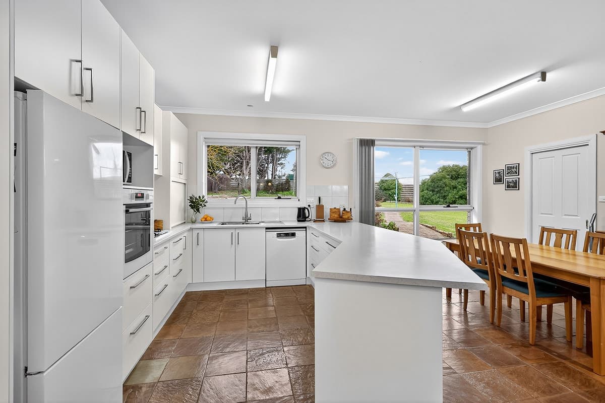 29 Leahys Lane, Timboon, VIC, Timboon - Thumbnail 4