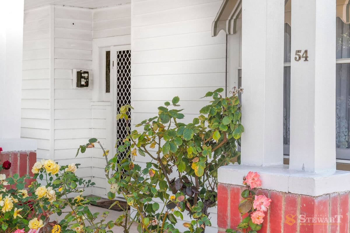 54 Church Street, Colac, VIC, Colac - Thumbnail 2