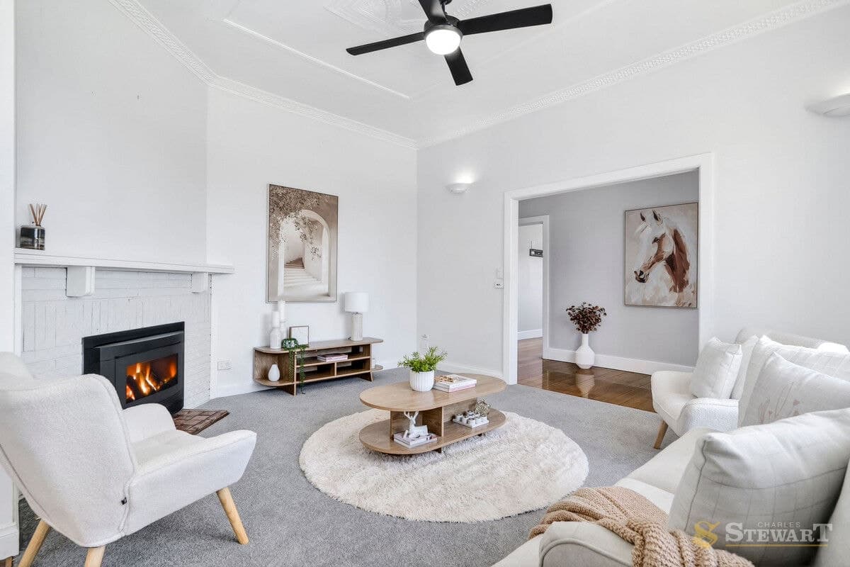 50 Wallace Street, Colac, VIC, Colac - Thumbnail 2