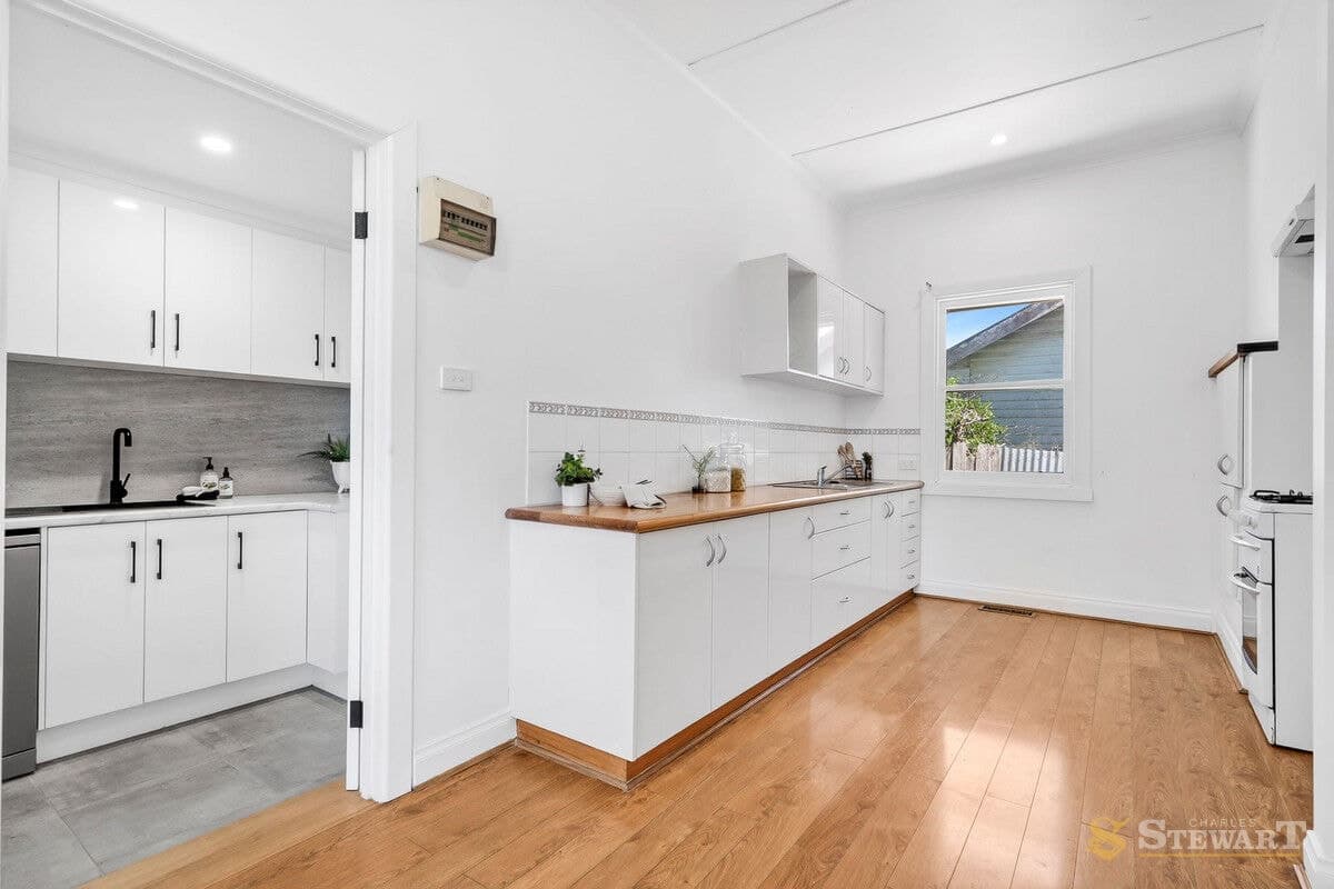 50 Wallace Street, Colac, VIC, Colac - Thumbnail 5