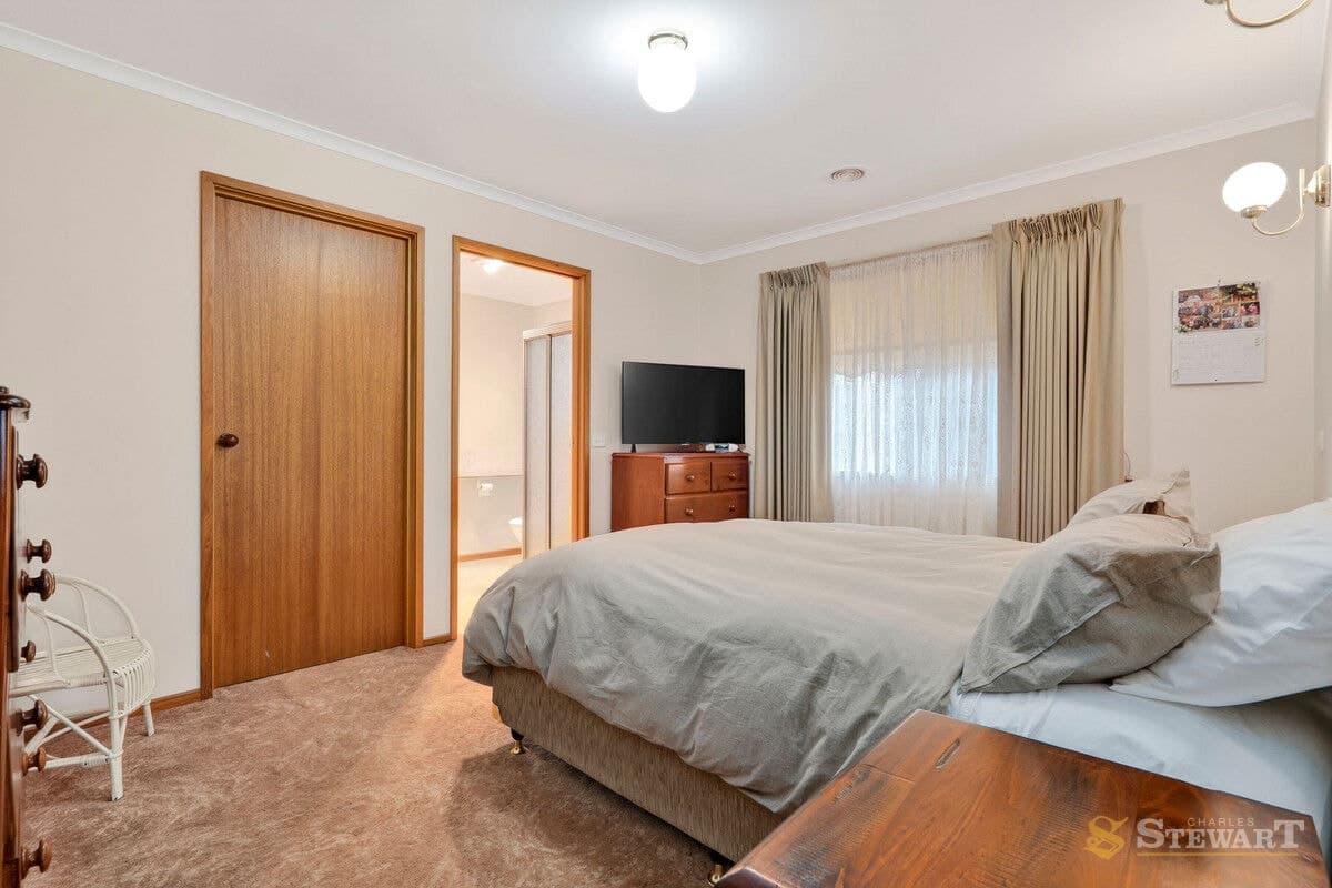 4 Ross Street, Colac, VIC, Colac - Thumbnail 8