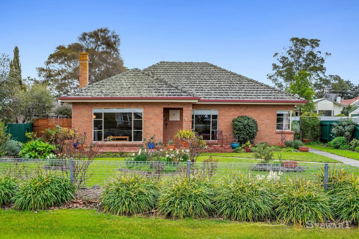 27 Moore Street, Colac, VIC, Colac - Image 1