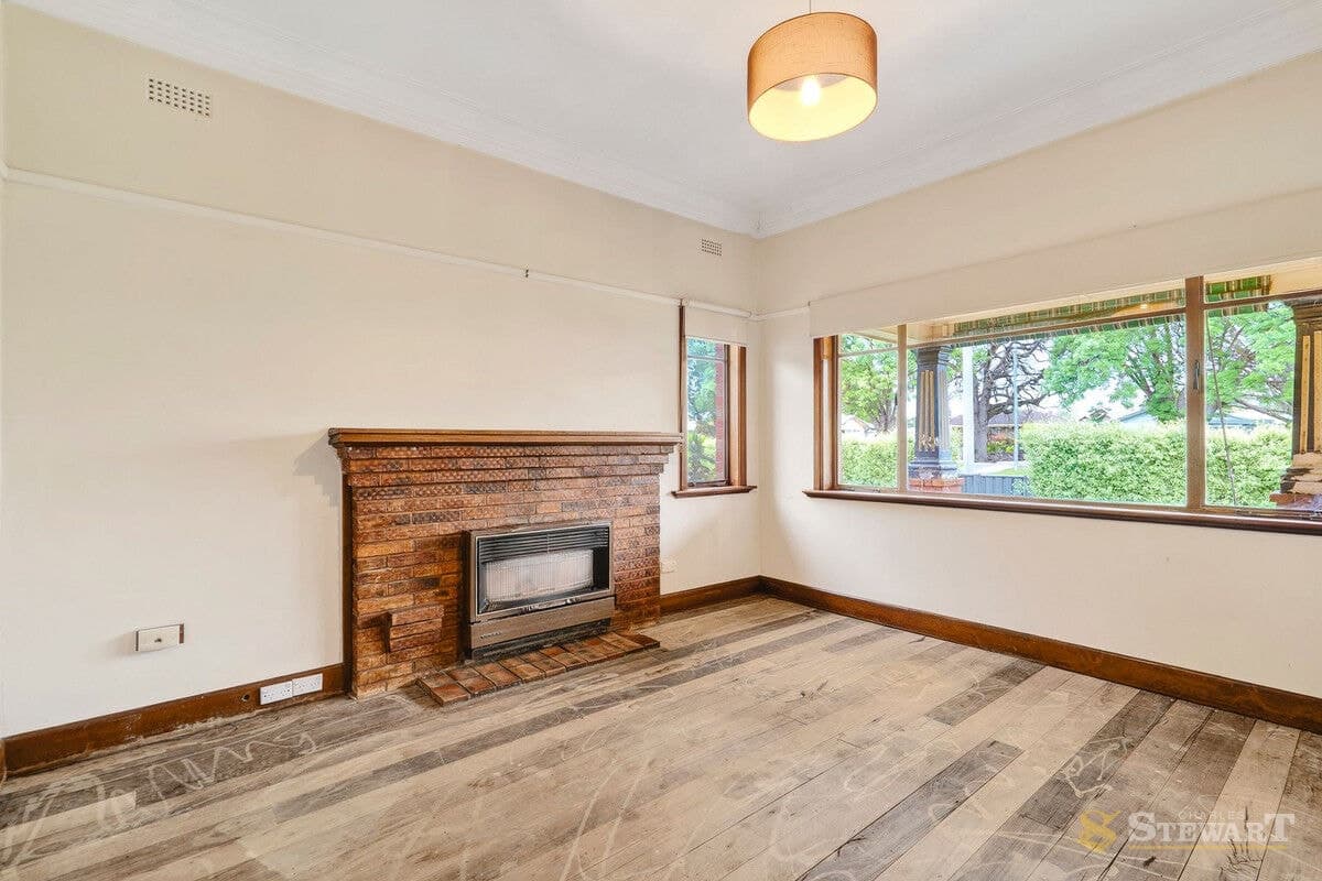 32 Armstrong Street, Colac, VIC, Colac - Thumbnail 6