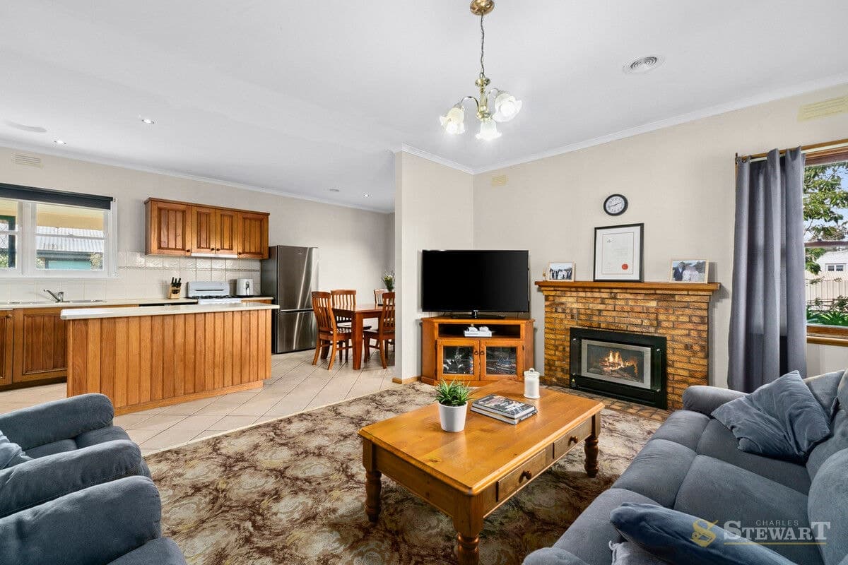 85 Jennings Street, Colac, VIC, Colac - Thumbnail 3