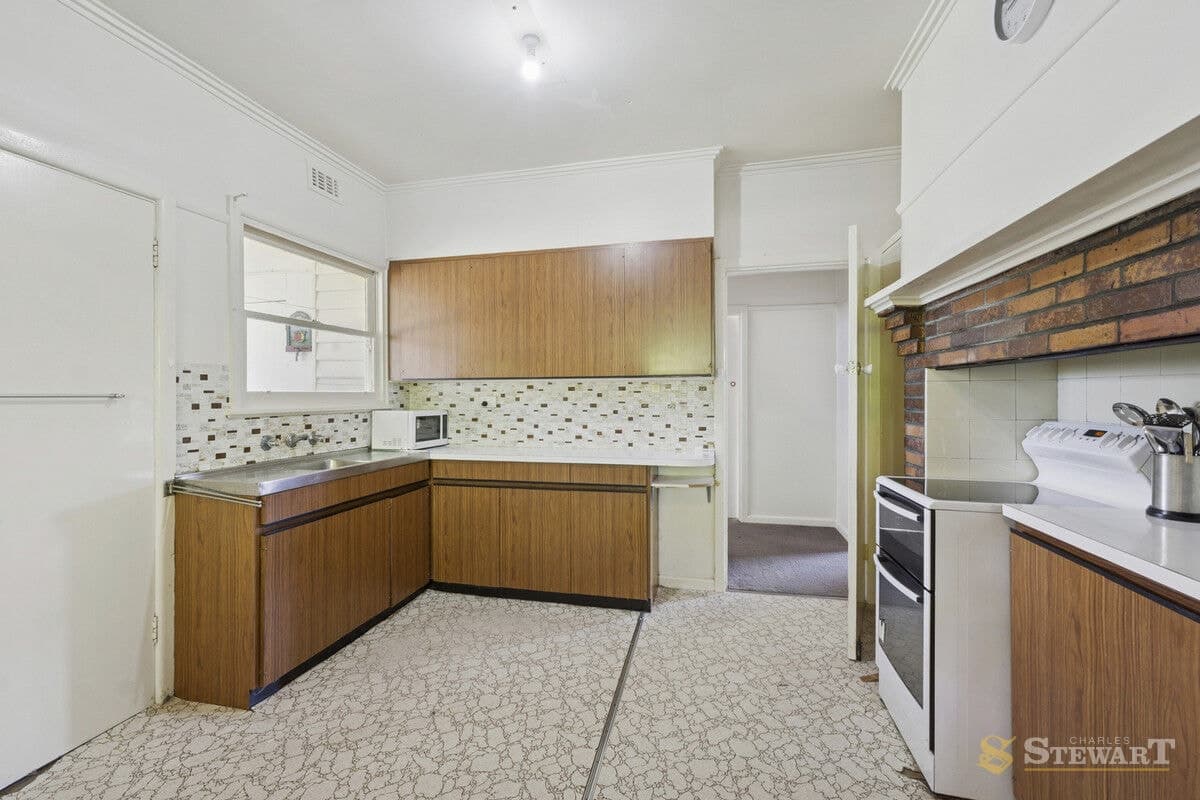 87 Wallace Street, Colac, VIC, Colac - Thumbnail 7