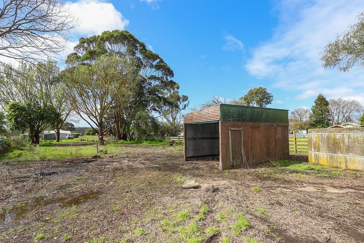 8A Ardonachie Street, Macarthur, VIC, Macarthur - Thumbnail 3