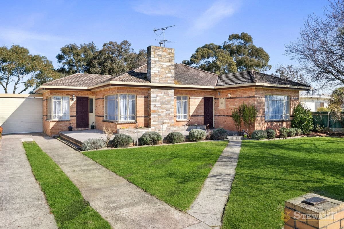 10 Carr Street, Colac, VIC, Colac - Image 1