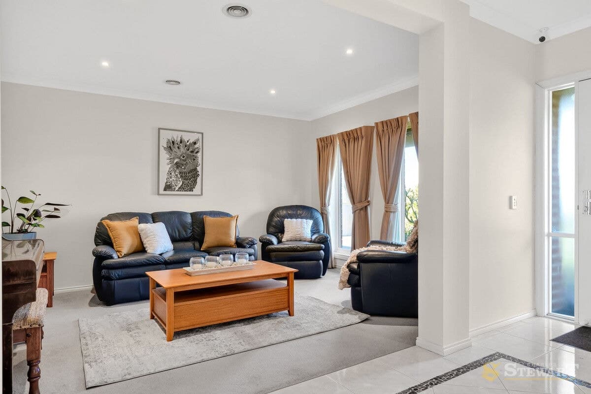 61 Calvert Street, Colac, VIC, Colac - Thumbnail 2