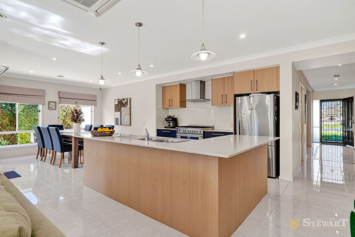 61 Calvert Street, Colac, VIC, Colac - Thumbnail 5