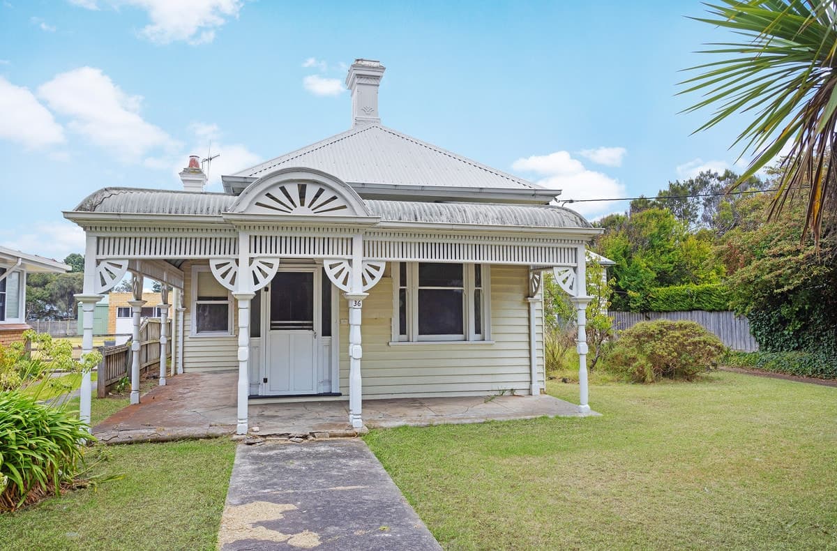36 Gipps Street, Port Fairy, VIC, Port Fairy - Thumbnail 3
