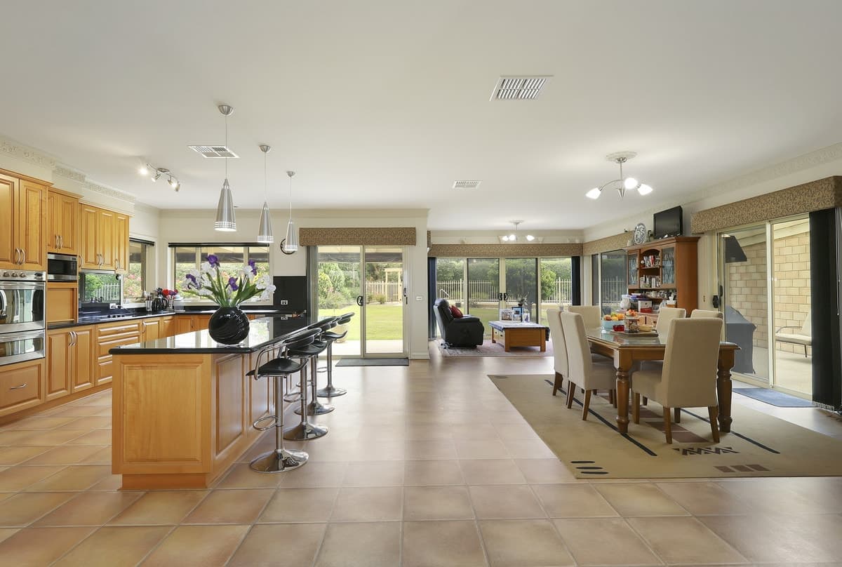 65 Leura Lane, Hamilton, VIC, Hamilton - Thumbnail 5