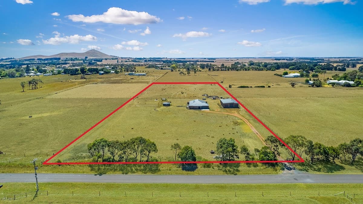 59 Waters Lane, Mortlake, VIC, Mortlake - Thumbnail 3