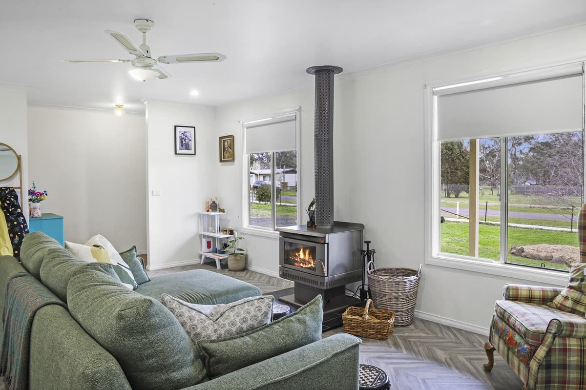 14 Barker Street, Cavendish, VIC, Cavendish - Thumbnail 5