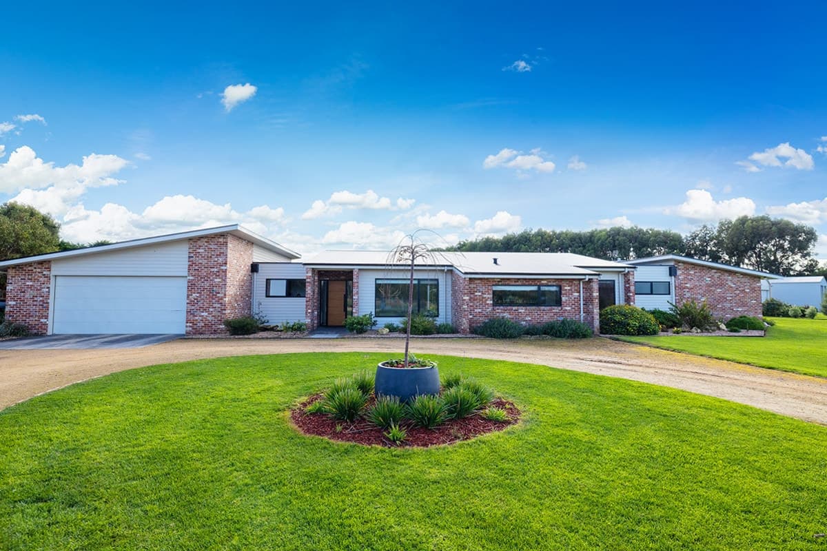 142 Model Lane, Port Fairy, VIC, Port Fairy - Thumbnail 2