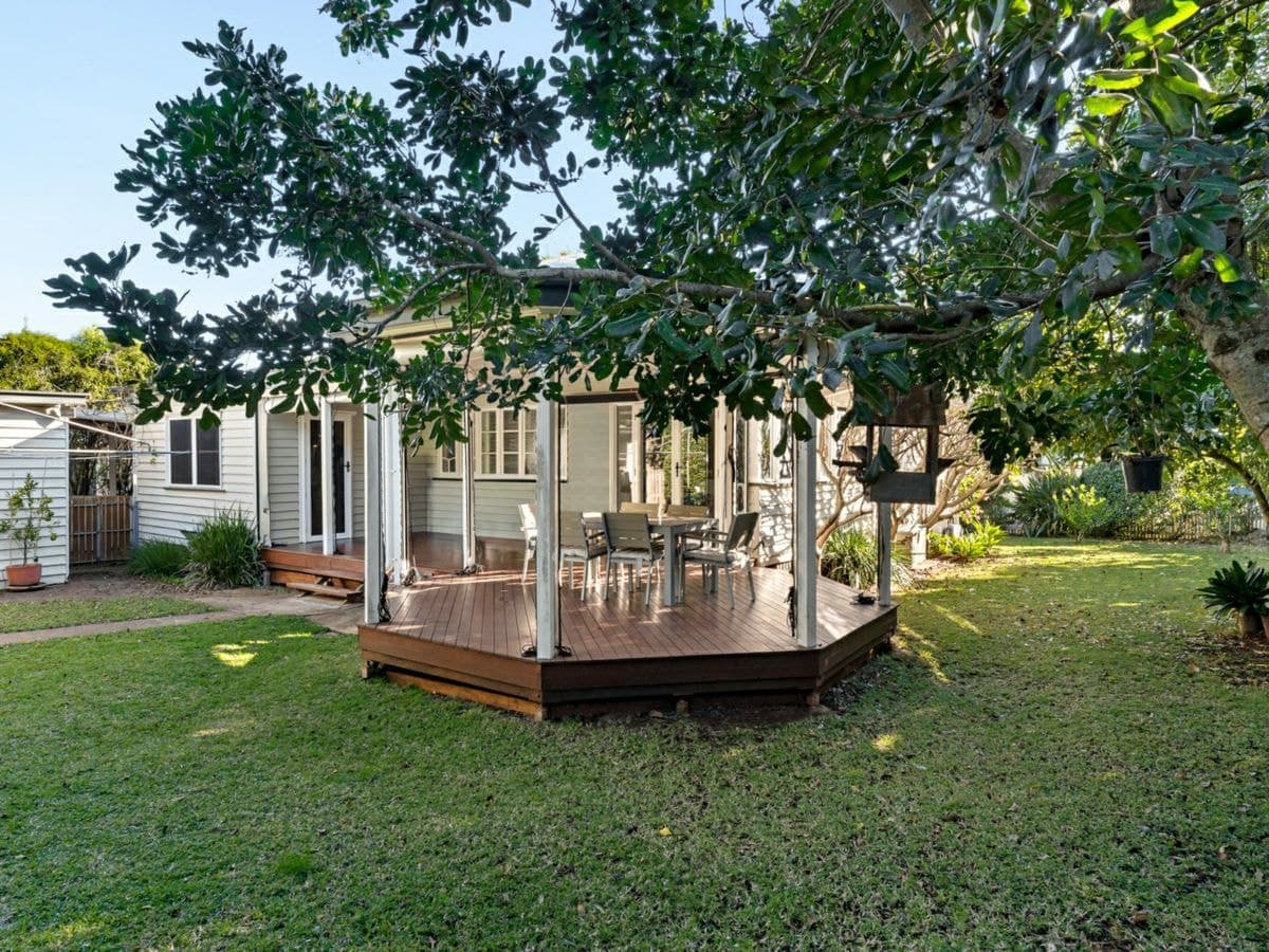 18 Partridge Street, EAST TOOWOOMBA, East Toowoomba - Thumbnail 2