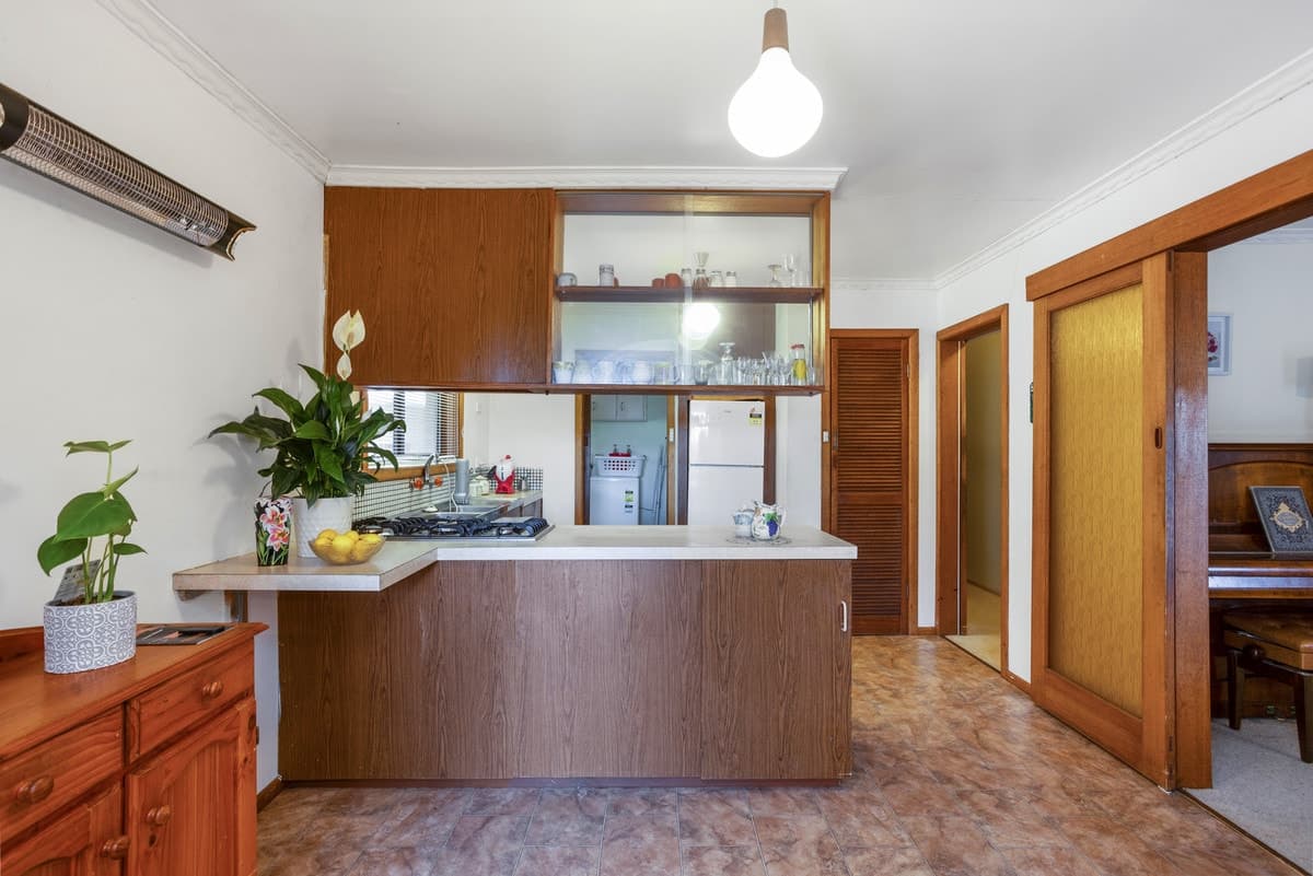 42 Laidlaw Street, Hamilton, VIC, Hamilton - Thumbnail 5