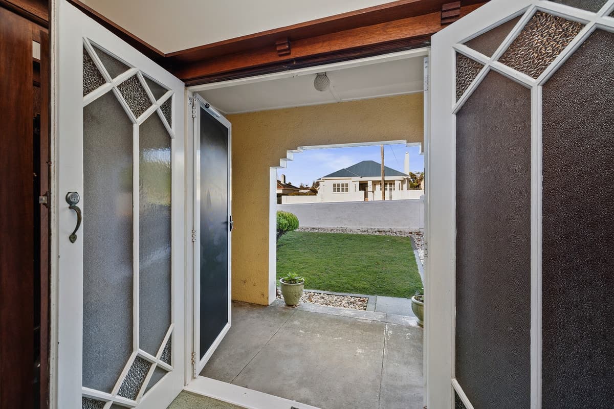 16 Jackman Avenue, Warrnambool, VIC, Warrnambool - Thumbnail 3