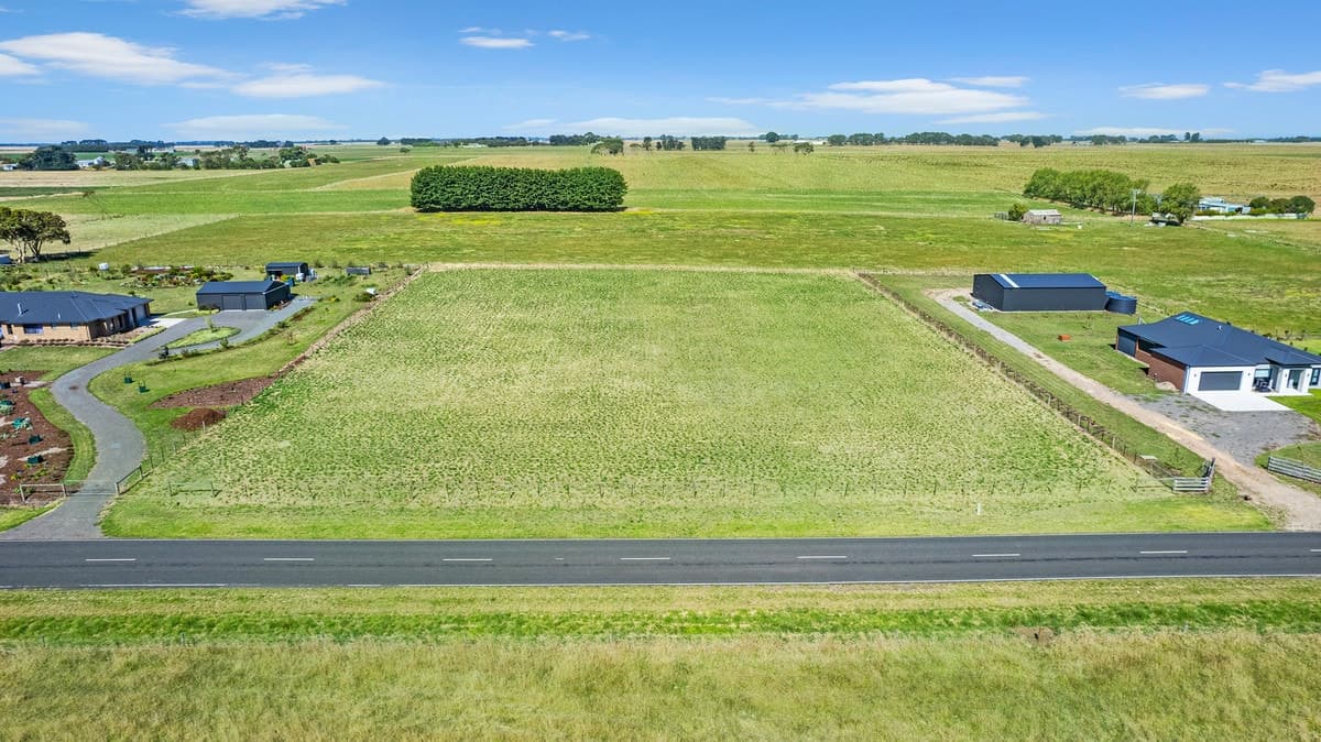 2 Koroit Woolsthorpe Road, Koroit, VIC, Koroit - Thumbnail 5