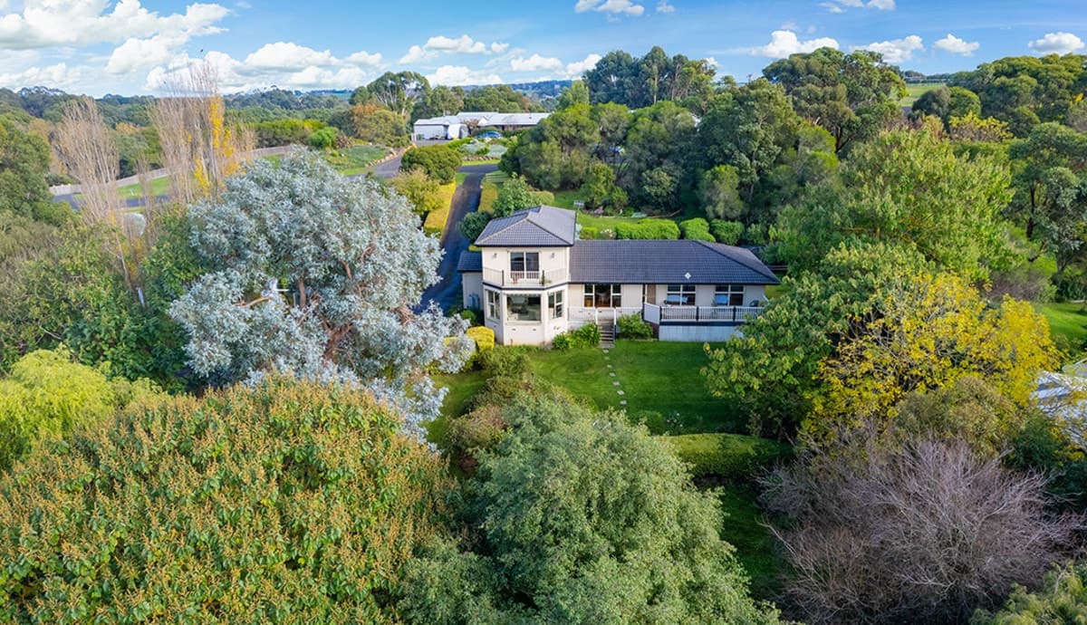 93 Merri View Road, Woodford, VIC, Woodford - Thumbnail 2