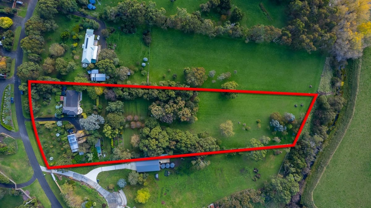 93 Merri View Road, Woodford, VIC, Woodford - Thumbnail 3
