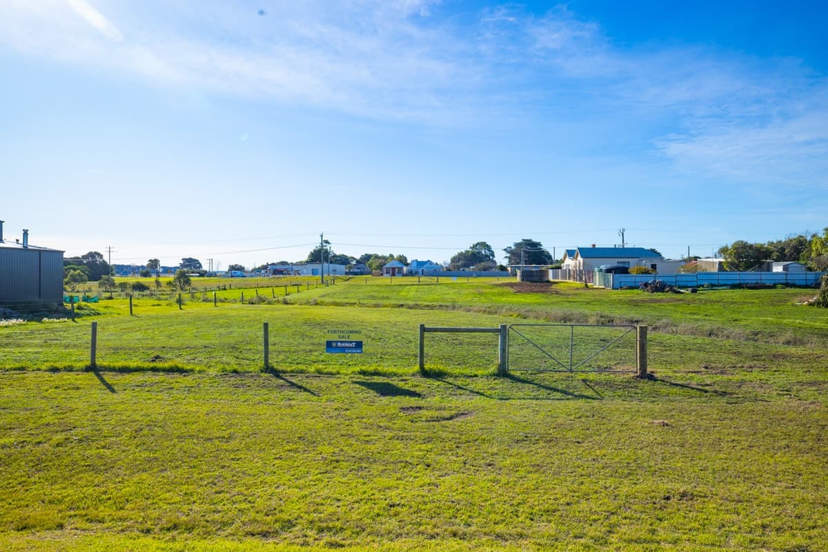 Lot 1 and Lot 4/4241 Princes Highway, Yambuk, VIC, Yambuk - Thumbnail 4